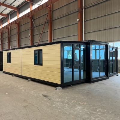 kaufen 40ft Expandable Container Home with Bull 30*30 Flat Lamp 2200mm Fold Size and 5900*6300*2480mm Extended Size online manufacture