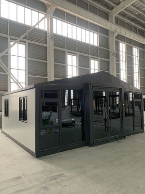 Fully Galvanized Side Frame Foldable 20ft Container with 30-40 Years Life Span and Wet-Dry Separation Bathroom